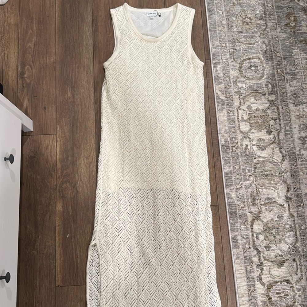 Women’s coverup dress The Drop
